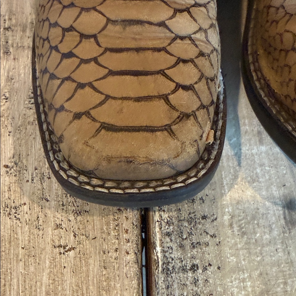 Kids Two-Tone Brown and Red Pull-On Western Boots - Picture 15 of 16